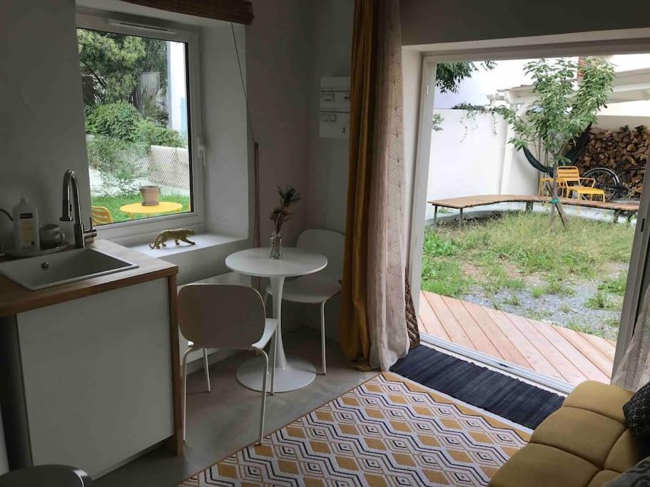 Maison Du Saleys Salies-de-Béarn Екстериор снимка